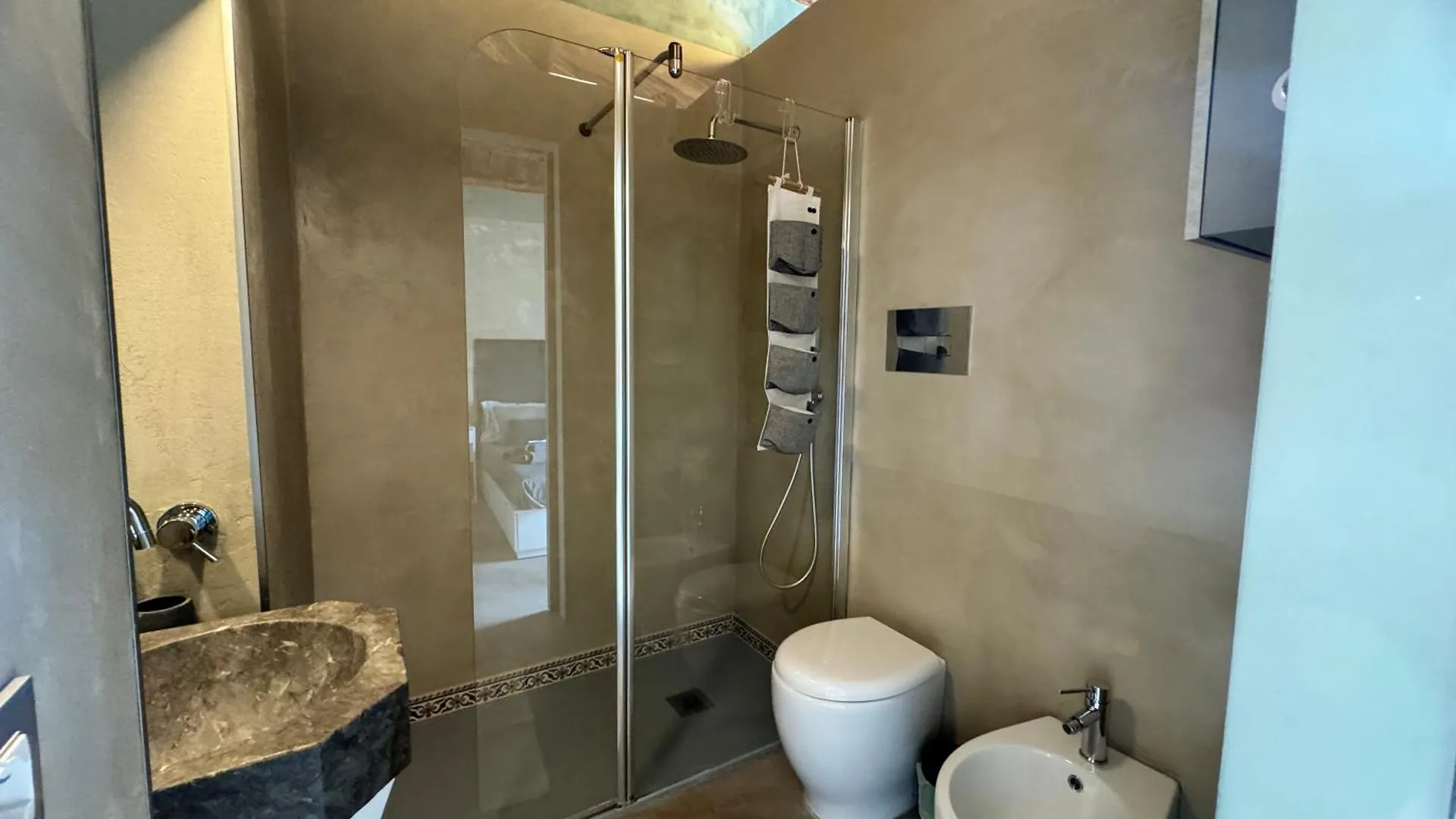 A Nicuzza Hotel Palermo