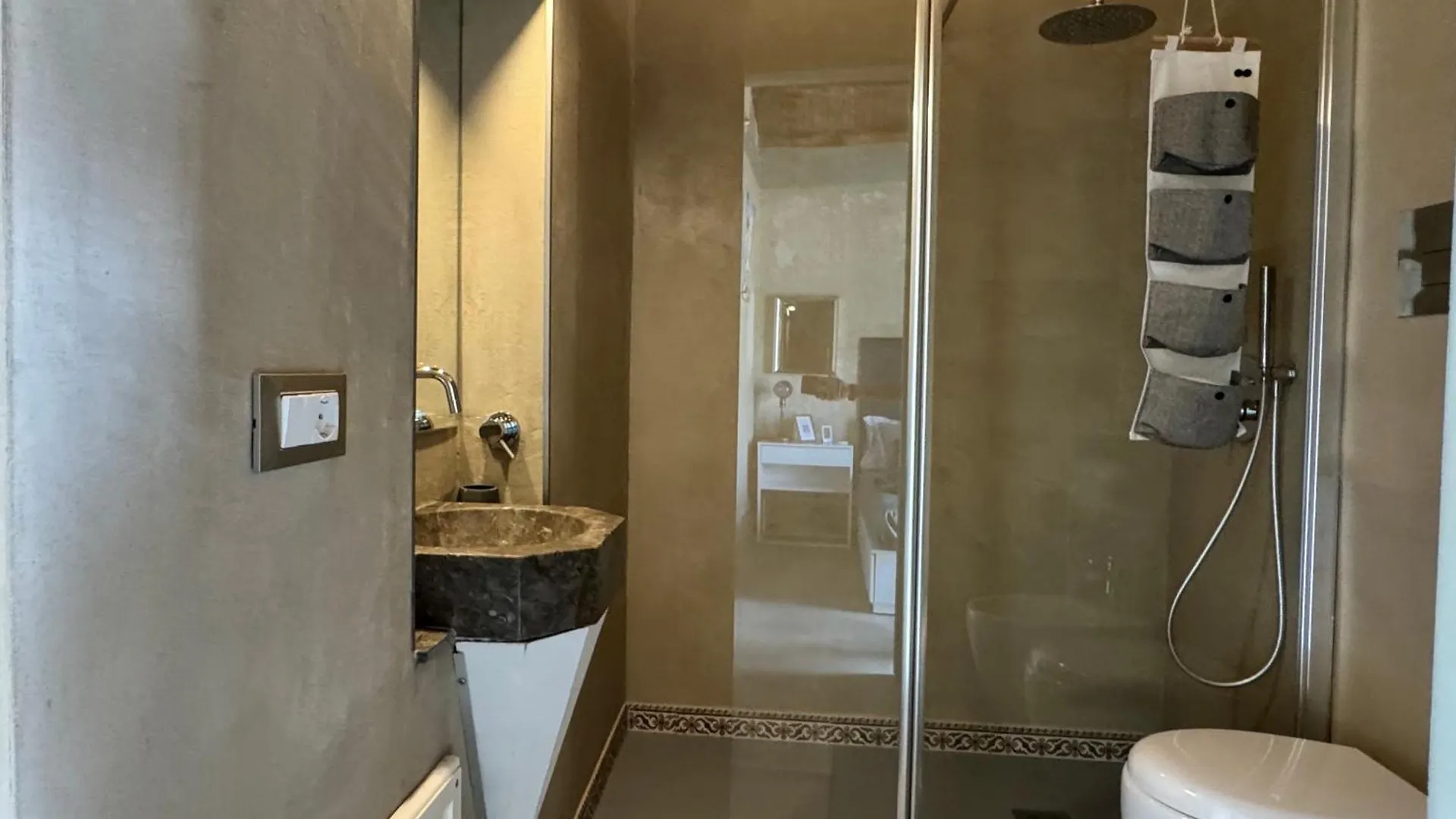 A Nicuzza Hotel Palermo 0*,  Italy